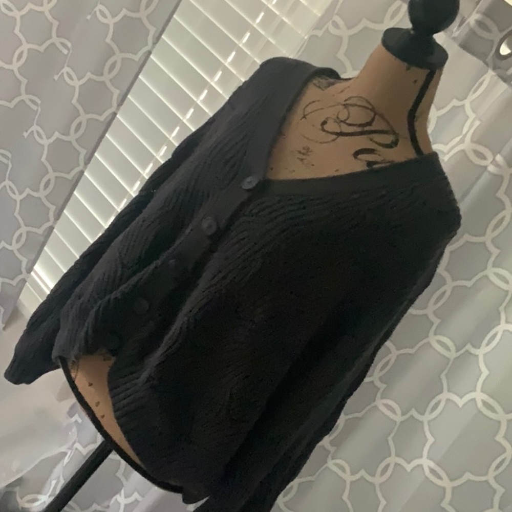 Old Navy sweater